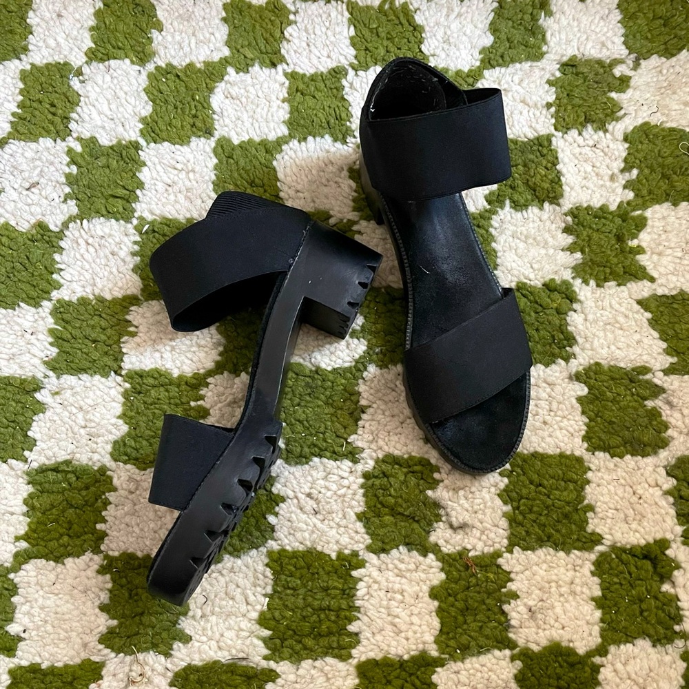 Charleston shoe co. Monterey elastic sandal